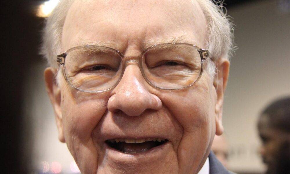 Here are the stocks Warren Buffett spent the last 9 months secretly accumulating a $6.9 billion stake in