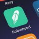 Robinhood Cryptocurrency Trading Volume Dropped 57% in April - Robinhood Markets (NASDAQ:HOOD)