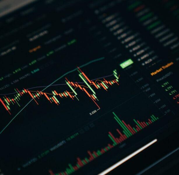 Cryptocurrency Trading Activity Declines: Centralized Exchanges See 20.1% Drop in May