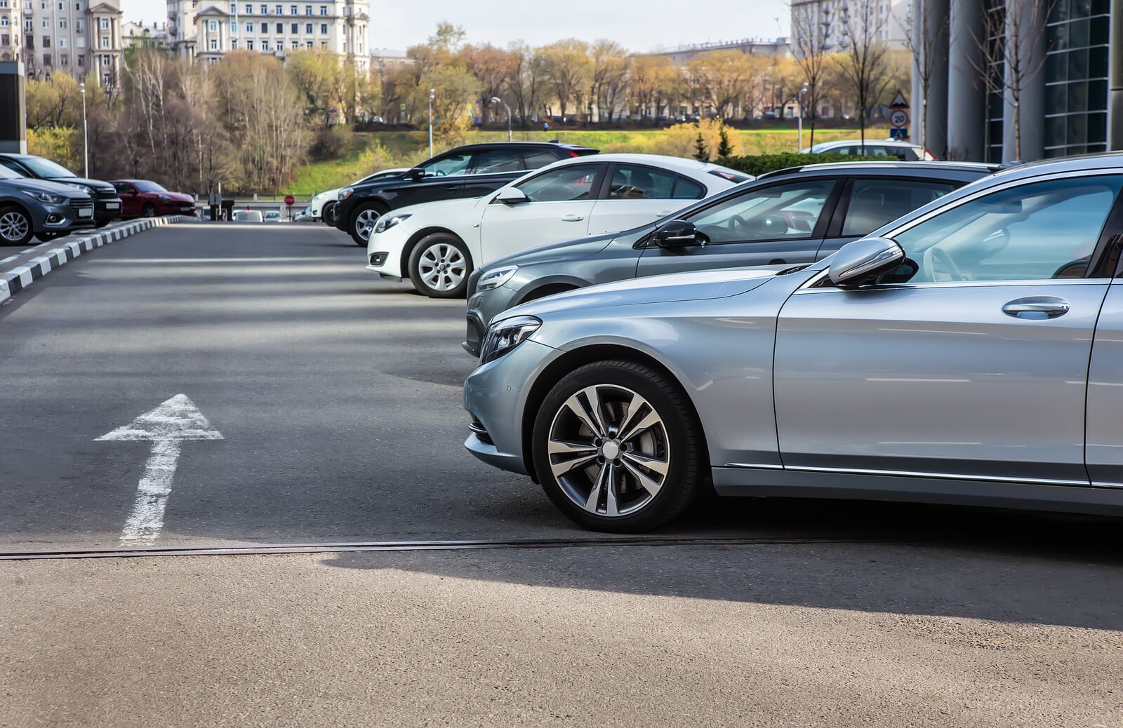 April default close to 3.5% |  Auto finance news