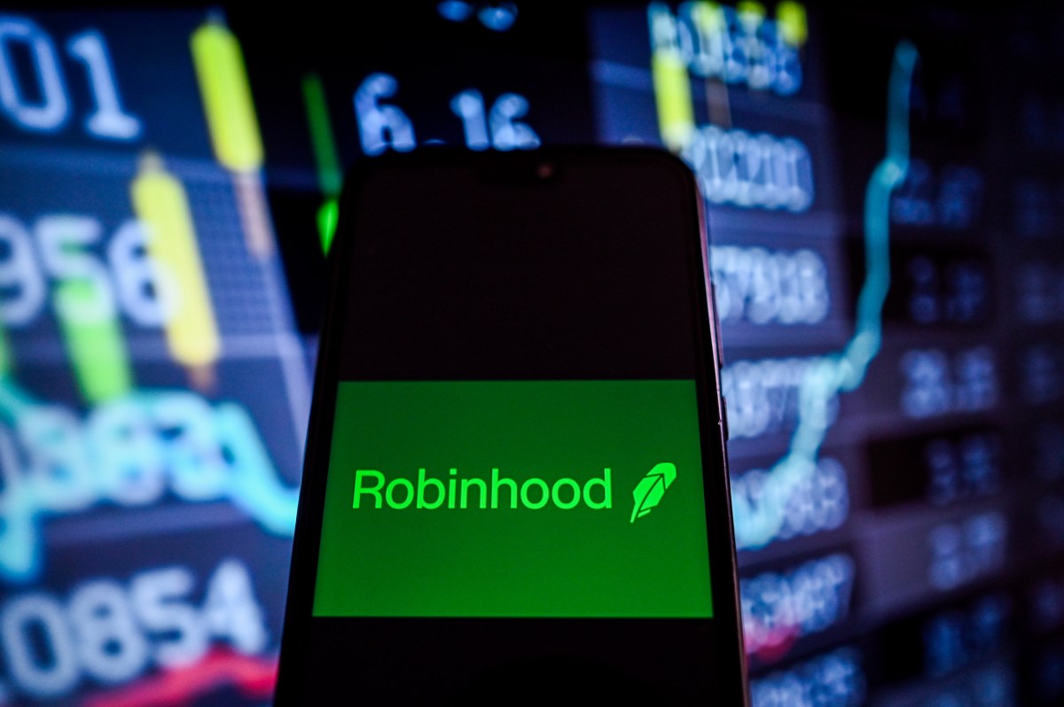 Robinhood's crypto bet, AI-powered healthcare, and the fall of Fisker