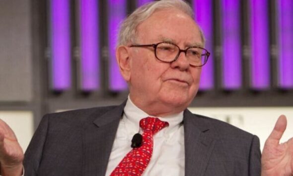 Warren Buffett sells Bank of America shares. What other financial assets does he still own?