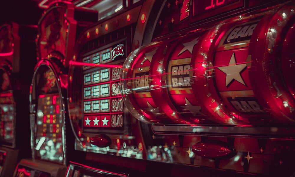 Crypto Casino Founder Apologizes for Gambling on Investors' Funds