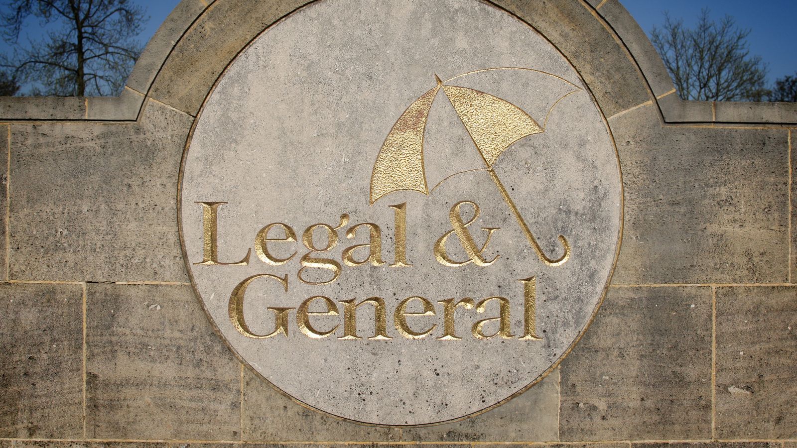 Legal & General-backed Salary Finance in advanced merger talks | Business News