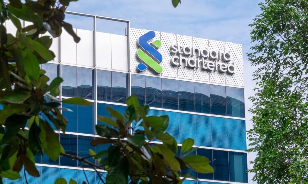 StanChart Crypto Unit in Talks to Buy Alan Howard-Backed Firm – BNN Bloomberg